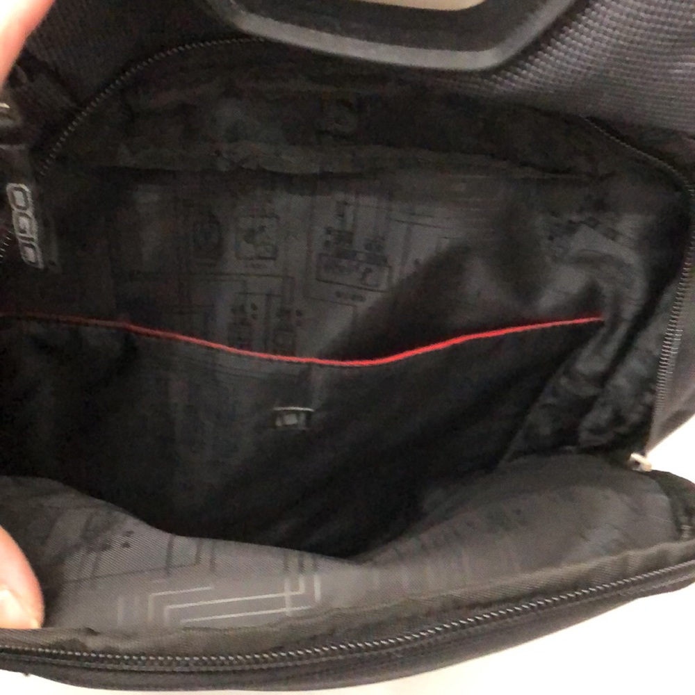 OGIO STRATAGEM BACKPACK  SIZE M - Picture 13 of 16